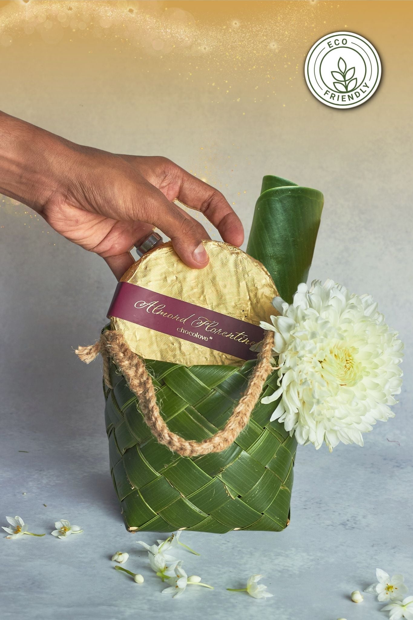 Circle Of Love - Mahua Floral Studio