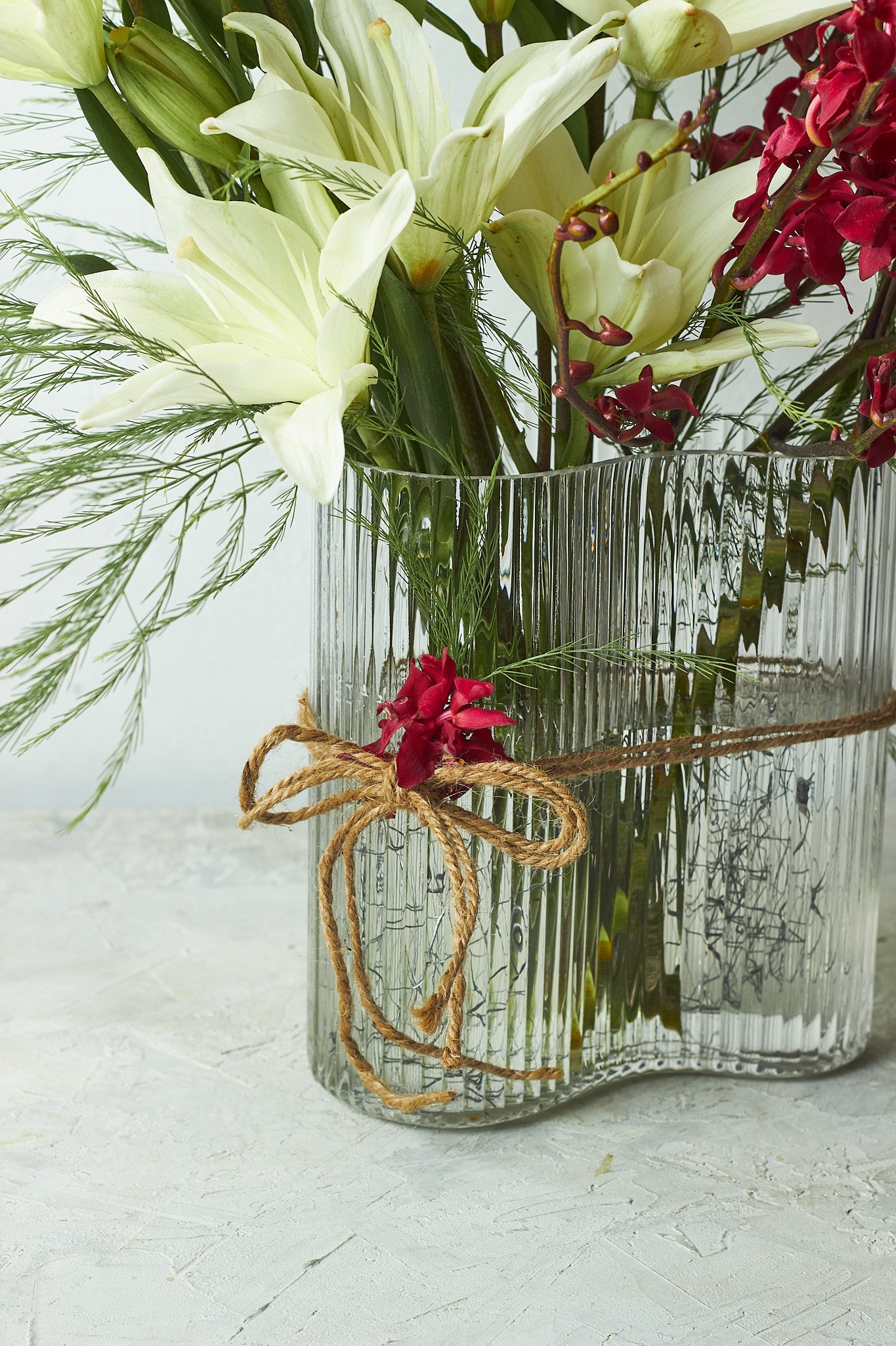 Buy Fire n Ice by Mahua Floral Studio.