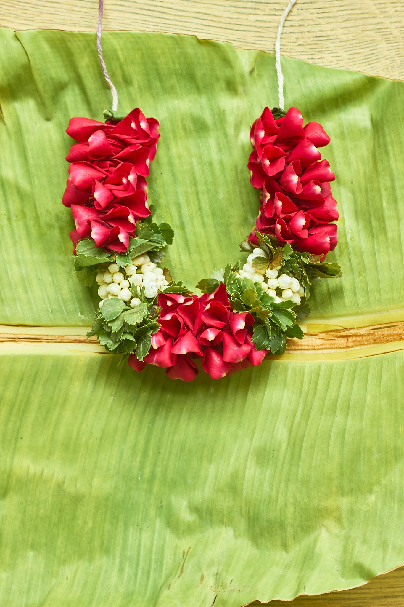 Pyaari Dulari - Mahua Floral Studio