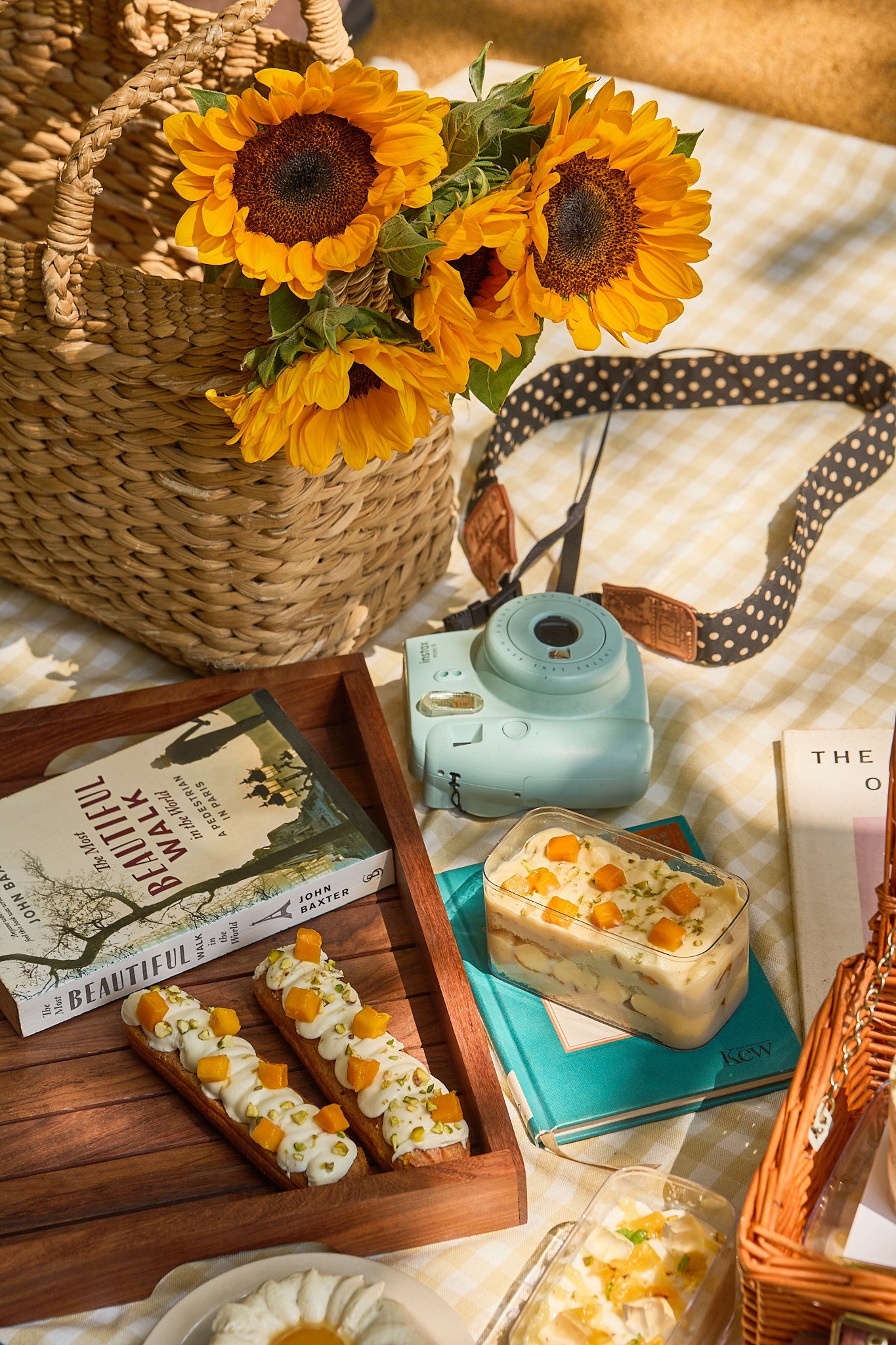 Sunflower - Mahua Floral Studio