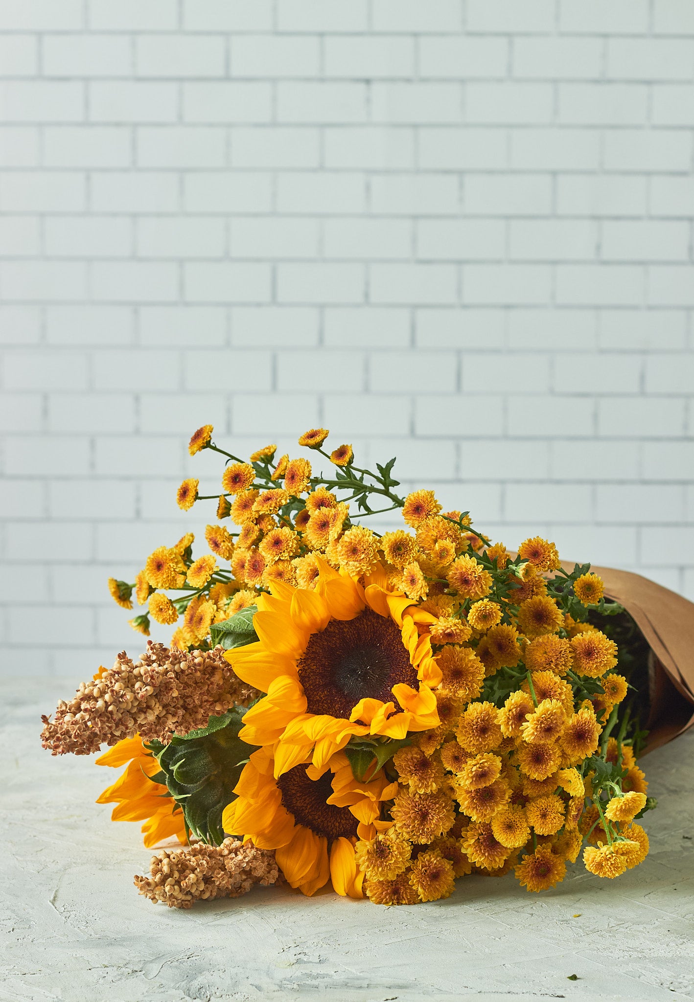 Buy Sunny day by Mahua Floral Studio.