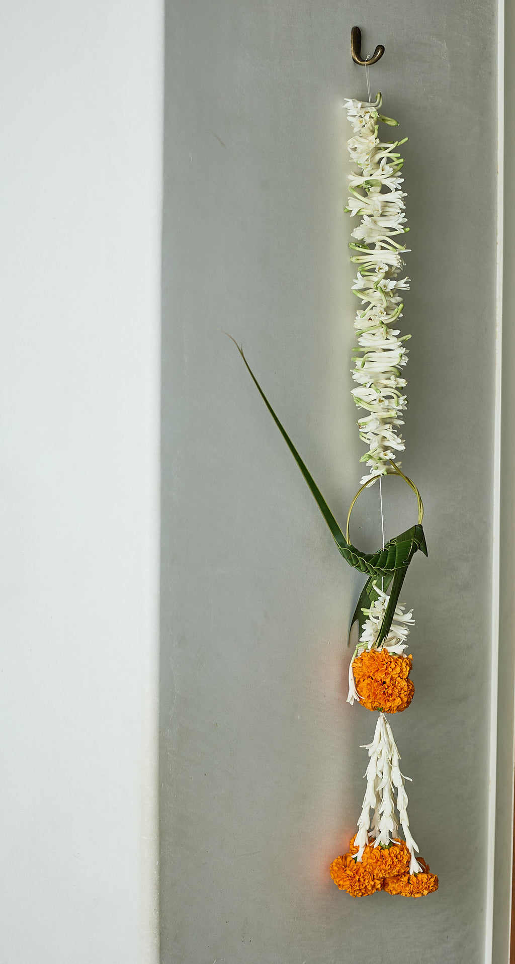 Tota & Tuberose Latkan - Mahua Floral Studio