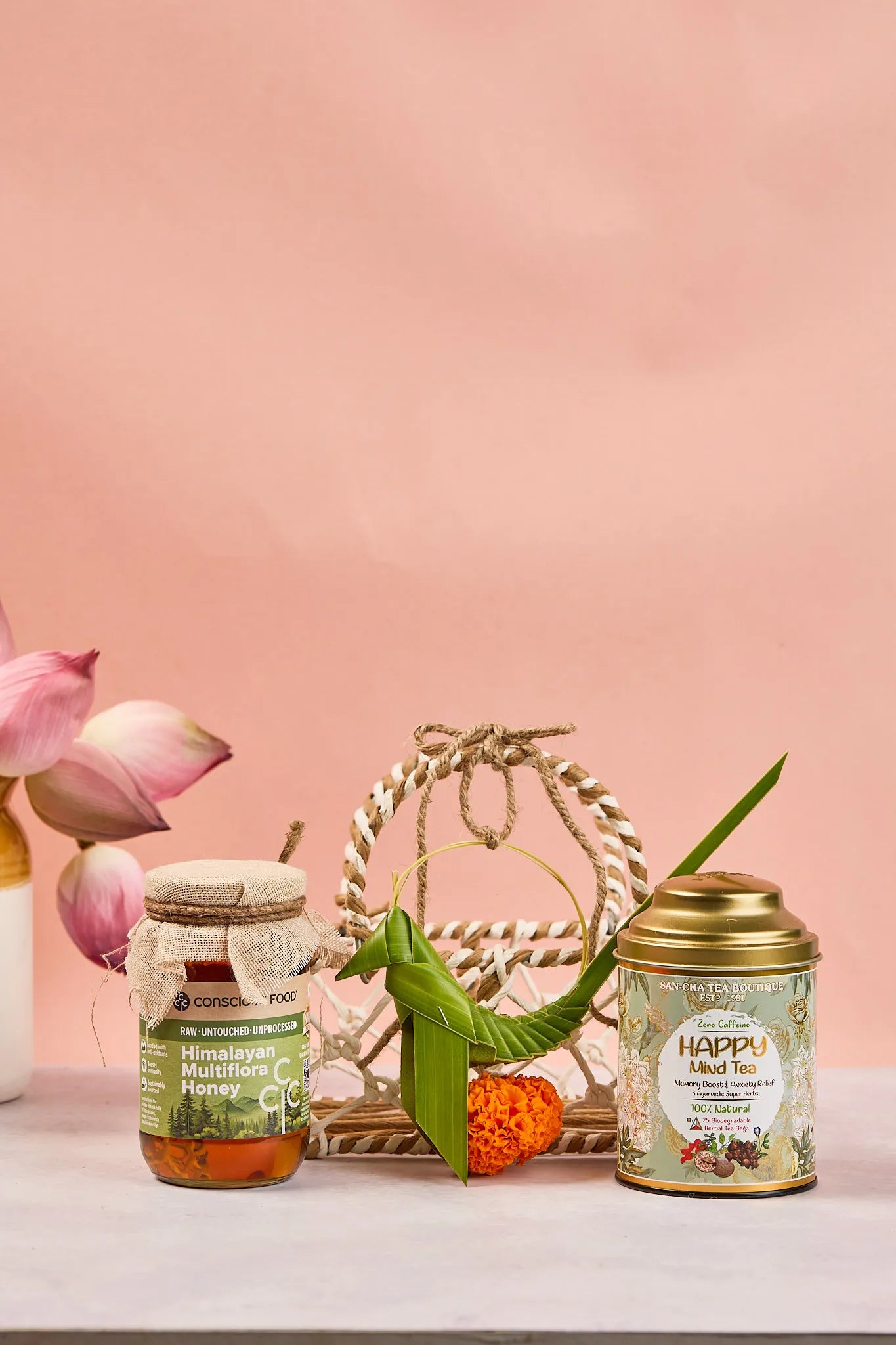 Honey & tea basket - Mahua Floral Studio