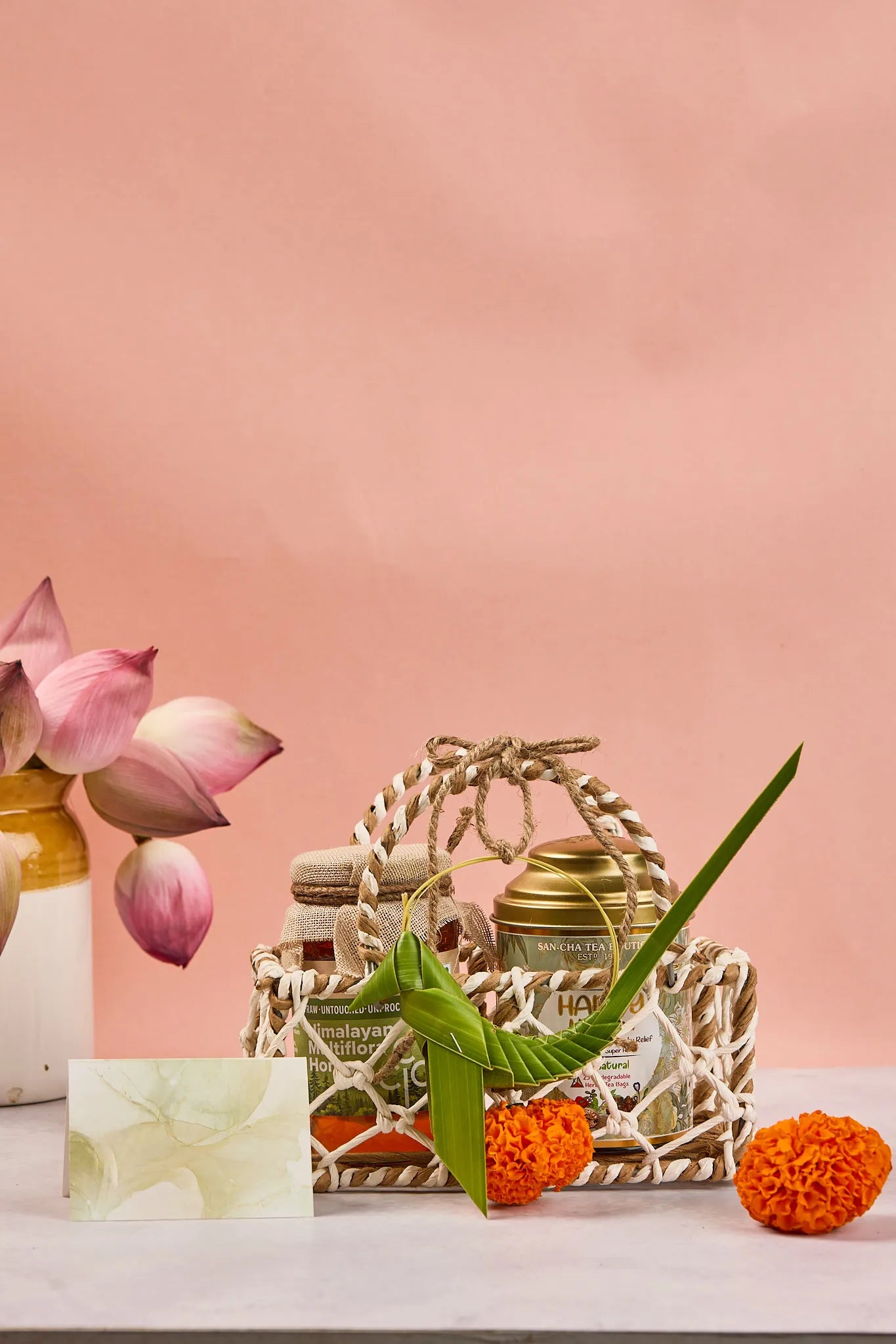 Honey & tea basket - Mahua Floral Studio
