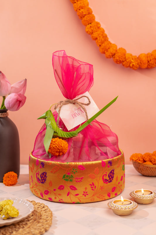 The Splendid Hamper