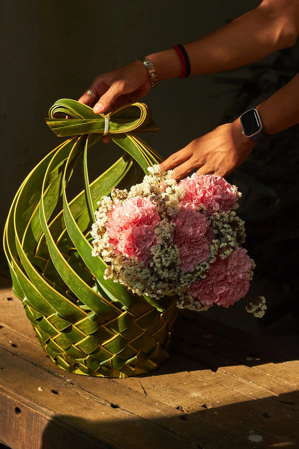 Bow Woven Leaf Basket - Mahua Floral Studio
