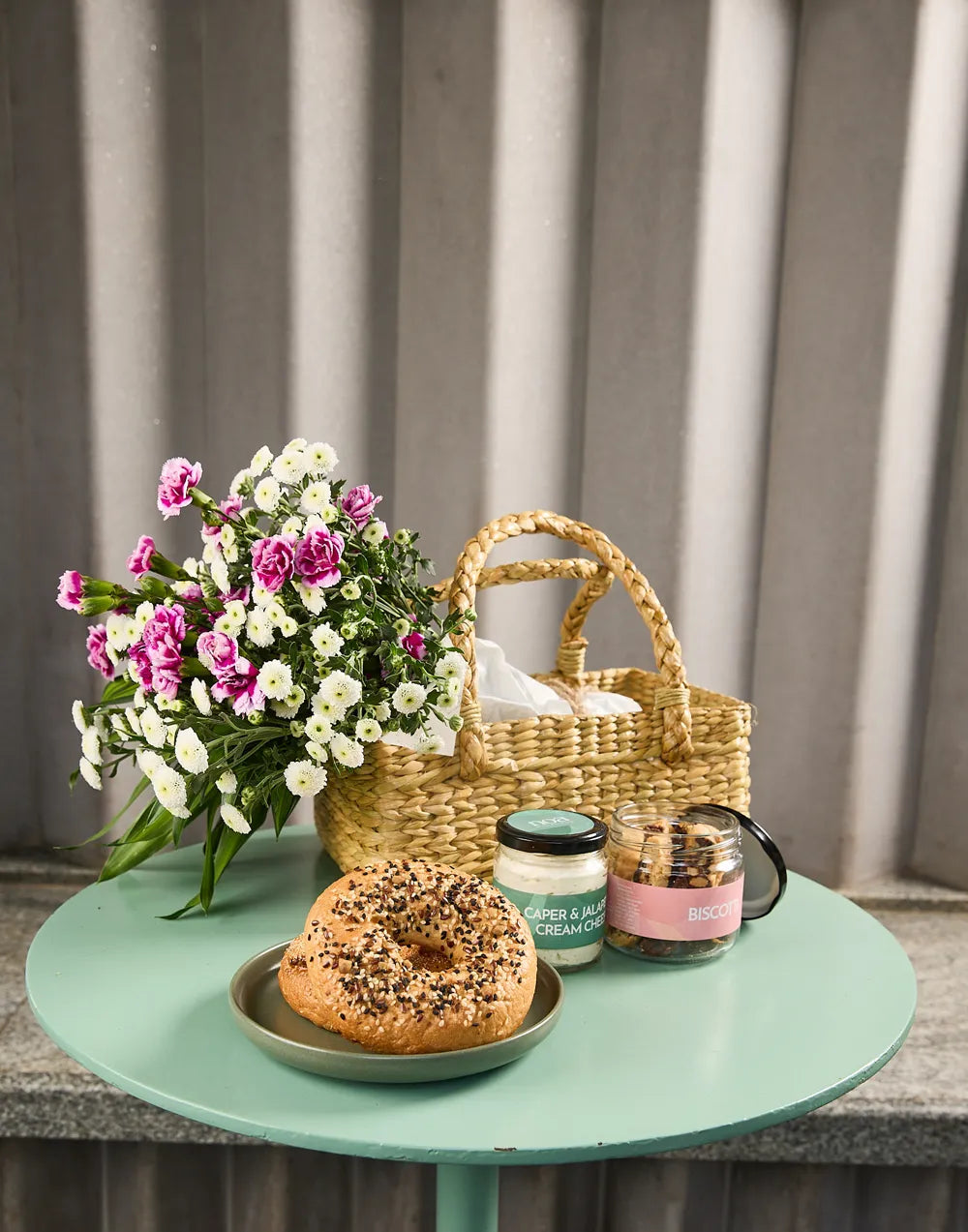 Brekkie hamper - Mahua Floral Studio